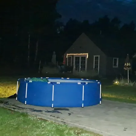 別荘 Zielone Wybrzeze Mieroszyno